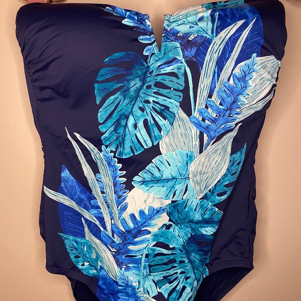 Tommy Bahama one piece bathing suit